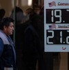 El peso mexicano diariamente tiene variaciones en su precio frente al dólar.