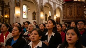 Encuentra aquí la oración católica del 29 de septiembre. Te explicamos el significado de pedir que el dolor se convierta en una nueva vida.