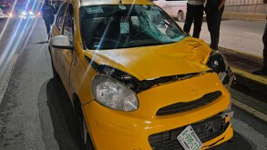 Un trágico accidente en el oriente de la ciudad cobró la vida de un hombre, presuntamente en situación de calle, que fue arrollado por un taxi.