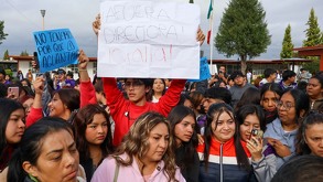 La directora del plantel ya fue cesada de su cargo, mientras que la joven agresora ya cuenta con una denuncia por intento de homicidio ante la FGE.