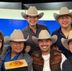 Bronco hace regalo a María Julia Lafuente