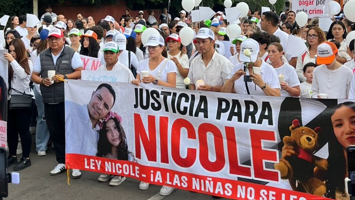 Carlos Arellano agradeció el apoyo de la sociedad y enfocó su exigencia en la necesidad de un cambio legal que honre la memoria de su hija.