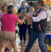 Pelea en Mercado Juárez en Monterrey