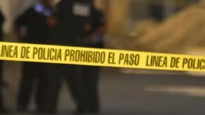 Hallan cabeza humana con narcomensaje en Acatzingo. Agentes municipales trasladaron los restos, alterando la escena.