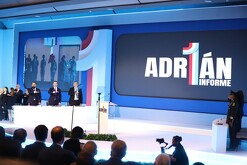 Imagen del alcalde de Monterrey en su primer informe de gobierno.