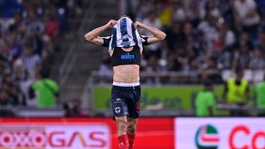Sergio Canales se perdería el duelo de la jornada 12 contra Tijuana por la lesión.