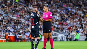 Sergio Ramos es multado tras criticar arbitraje en redes sociales tras el partido del Rayados vs Santos.