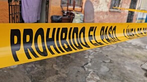 Un ataque pasional en Guadalajara deja a una joven de 18 años y su padre heridos por arma blanca; el agresor es el exnovio de la víctima.