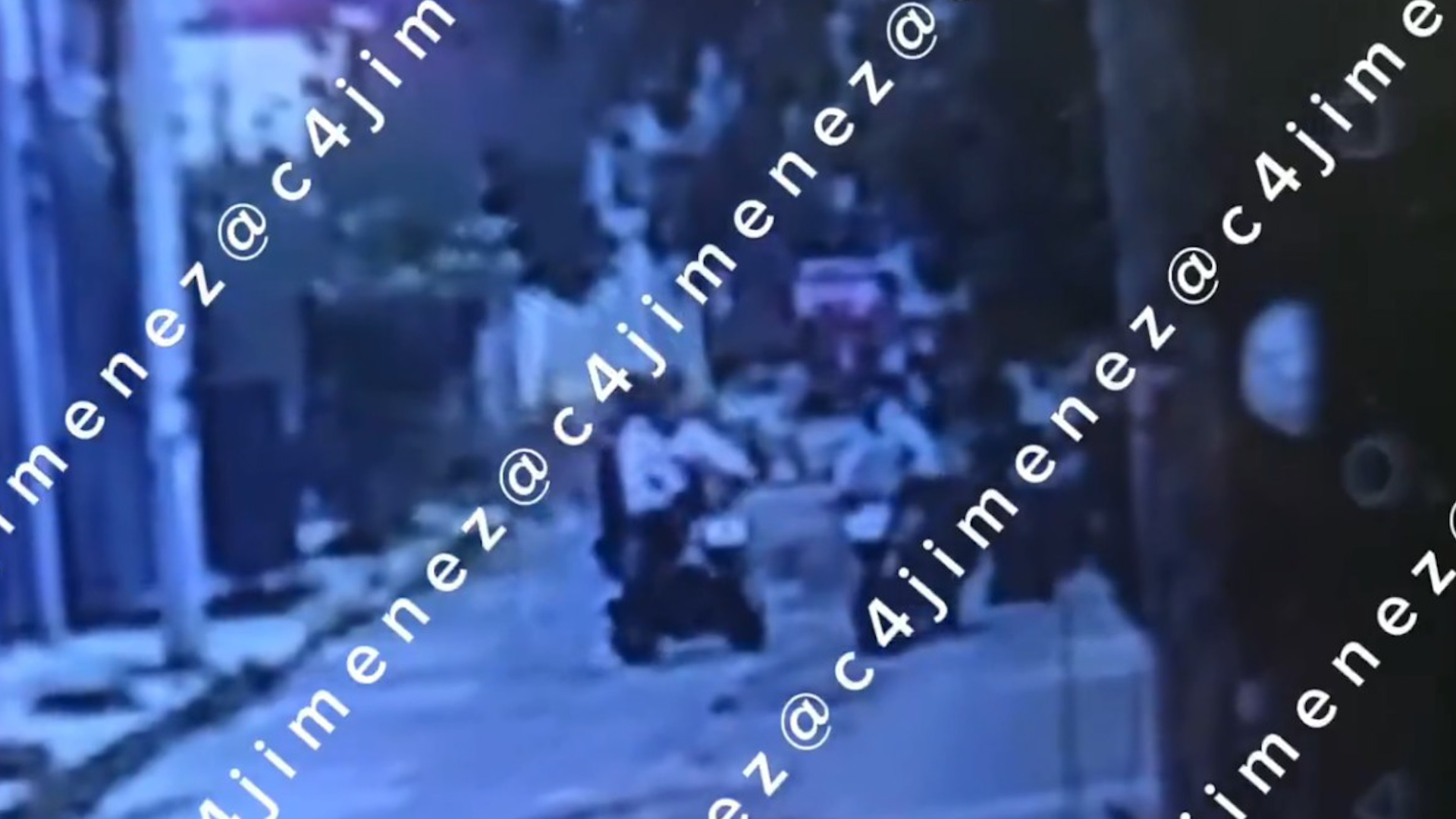 José se encontraba en su día de descanso cuando dos sujetos intentaron asaltarlo en Chalco; sin embargo, al resistirse, le dispararon en varias ocasiones.