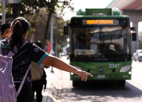 La plataforma Como Vamos Nuevo León informó que los tiempos de traslado en todos los medios de transporte aumentaron en el estado.