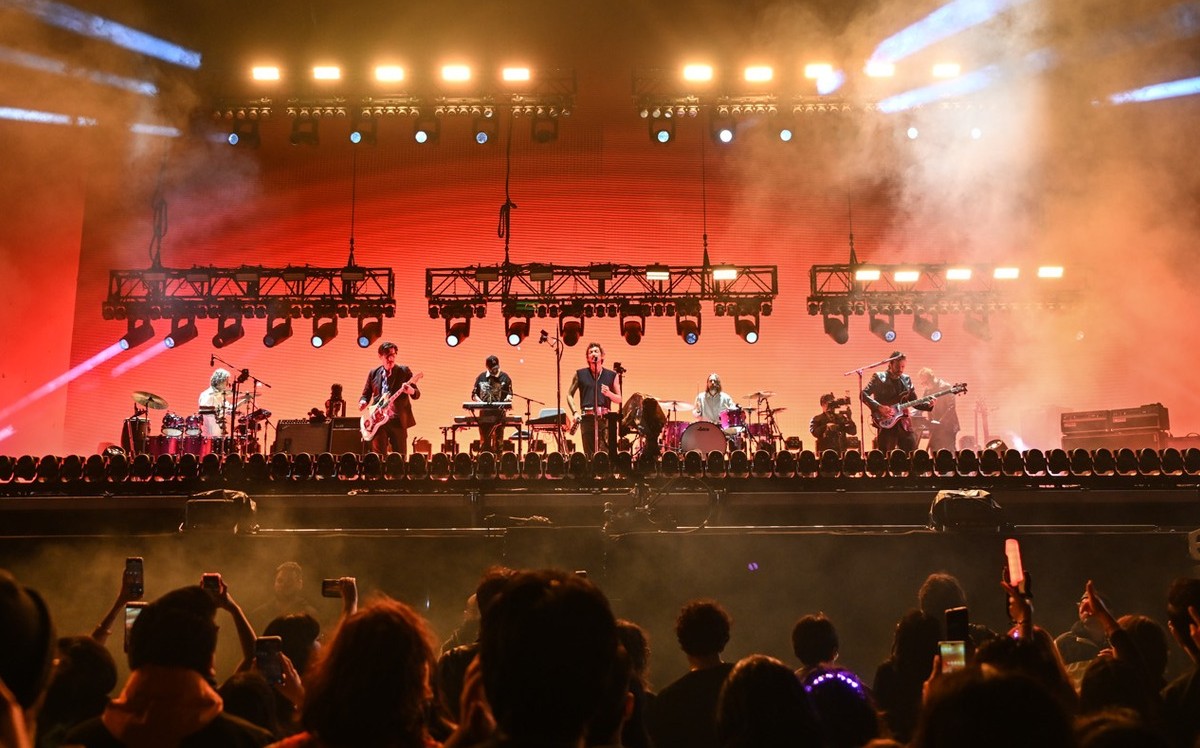 Zoé se despidió de su público con el anuncio de una nueva fecha en el Estadio GNP de la Ciudad de México.