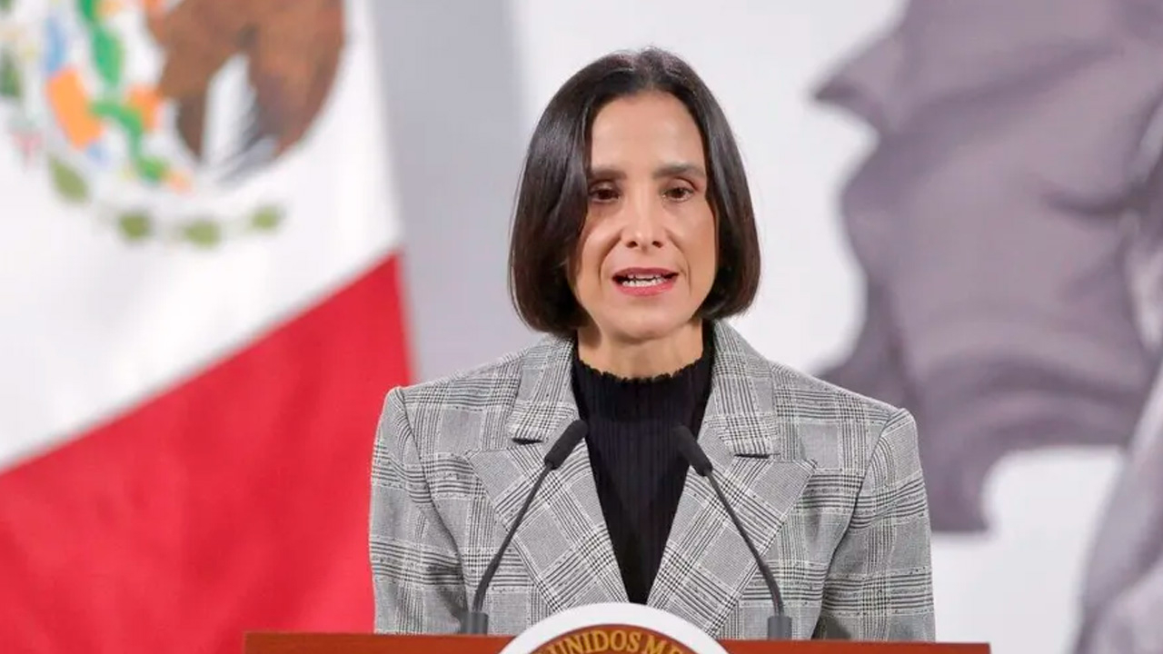 La secretaria de Energía, Luz Elena González, informó sobre dos nuevas normas para reforzar la regulación del transporte y distribución de gas LP.