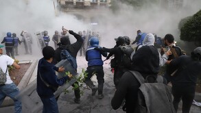 Joyeros reportan que manifestantes se llevaron su mercancía tras marcha del 2 de octubre en CdMx.