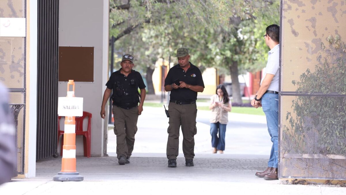 Profepa clausura el zoológico La Pastora tras polémica por caso de osa 'Mina'