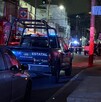 Peritos de la Fiscalía mexiquense llegaron al lugar para levantar los primeros indicios del crimen ocurrido en chelería clandestina de Ecatepec.
