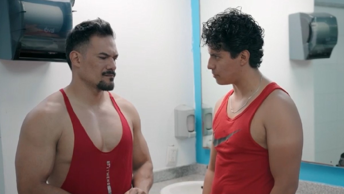 Su hermano Tadeo emprende una cruzada de justicia digital contra depredadores sexuales.