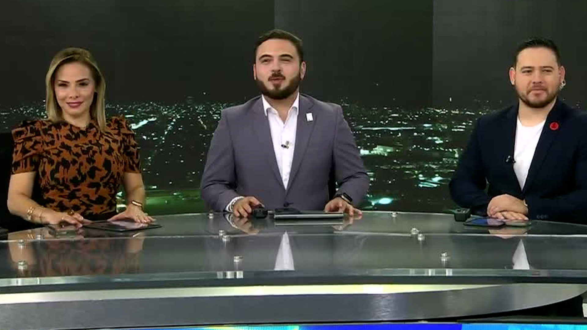 Programa conducido por Zelenny Ibarra, Rubén Carreón y Fernando Robles, sábado 04 de octubre de 2025.