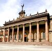 Monterrey, Nuevo León tiene 21 museos, los cuales están agrupados en la zona centro de la Ciudad.