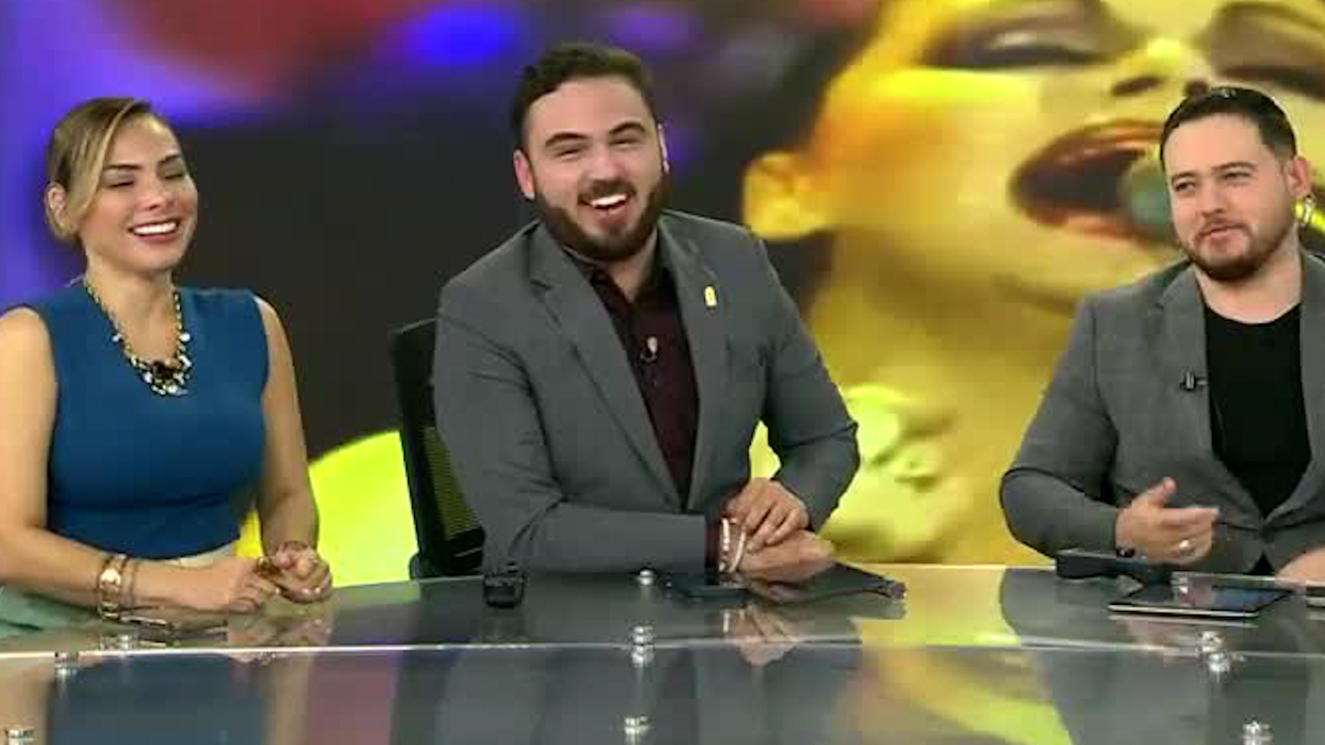 Programa conducido por Zelenny Ibarra, Rubén Carreón y Fernando Robles, domingo 05 de octubre de 2025.