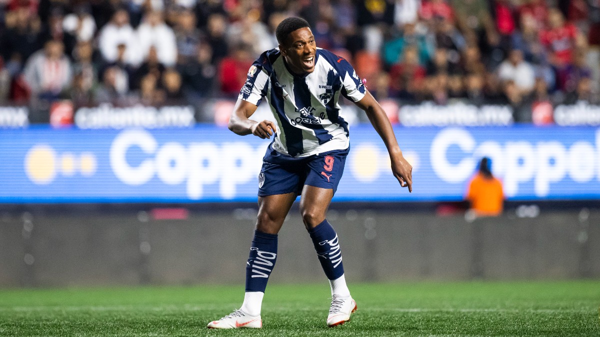 Willie González aprovechó su espacio en el Telediario Matutino para dar su opinión acerca de la actuación de Anthony Martial y Santiago Mele. Willie González aprovechó su espacio en el Telediario Matutino para dar su opinión acerca de la actuación de Anthony Martial y Santiago Mele.