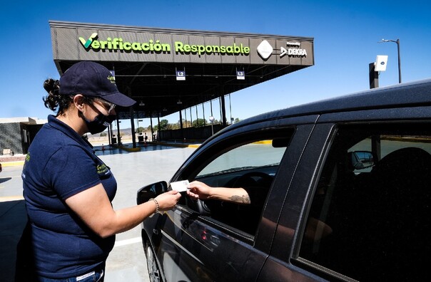 Descubre aquí si es realmente cierto que debes pagar multa si no verificas tu auto en Jalisco en 2025 y lo que realmente dice la ley del gobierno estatal.