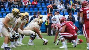 jugadores de futbol americano equipos aguilas blancas y punas cu