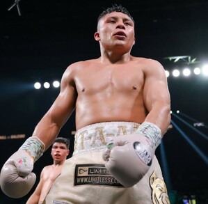 Isaac Cruz deja el alma en cada batalla arriba del ring, hecho por el que lo han reconocido como todo un Guerrero Azteca.