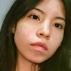 Kimberly Hilary tiene 16 años y mide 1.43 metros