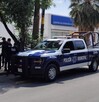 Un asalto a una mujer recién salida de una sucursal bancaria culminó con la detención de un presunto responsable y una declaración sorprendente.