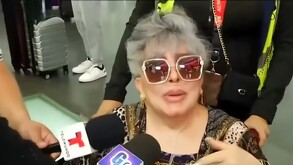 Verónica Castro sorprendió al aparecer en silla de ruedas.