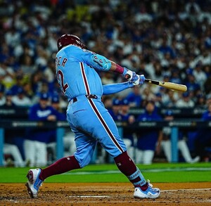 Los Phillies se niegan a morir tras vencer a los Dodgers de visita en el juego 3 de la Serie Divisional de la Liga Nacional de la MLB 2025.