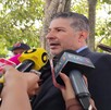 Juan Carlos Flores Miramontes, secretario de Educación de Jalisco, informa sobre investigaciones por bullying en escuelas básicas.