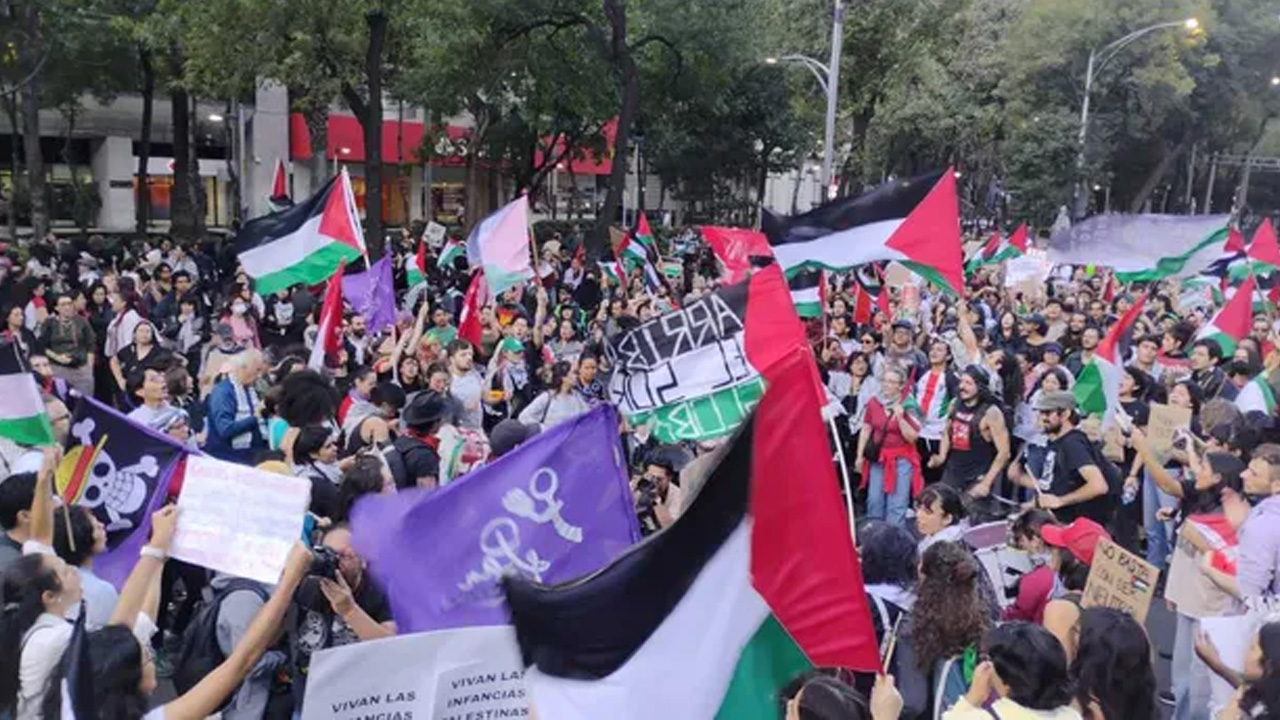 La manifestación en CdMx contra el genocidio en Gaza reunió a 2,500 personas y concluyó con saldo blanco.