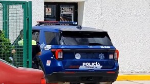 En un momento de descuido, un bebé murió ahogado tras caer en una cubeta con agua en Tonalá; autoridades investigan las circunstancias del accidente.