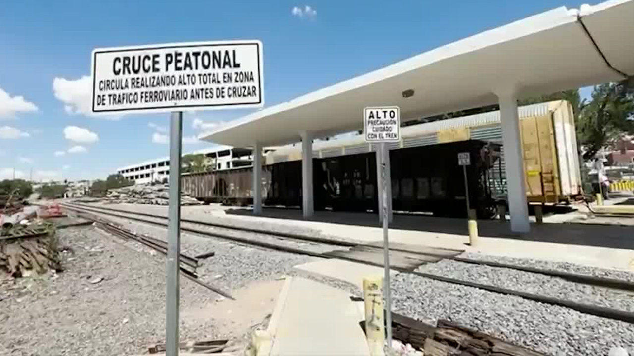 La SICT publicará en octubre la convocatoria definitiva para adquirir 47 trenes de pasajeros.