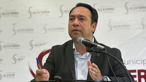 Las amenazas de muerte que ha recibido el alcalde, Daniel Sámano Jiménez de Morena son principalmente por medios digitales.