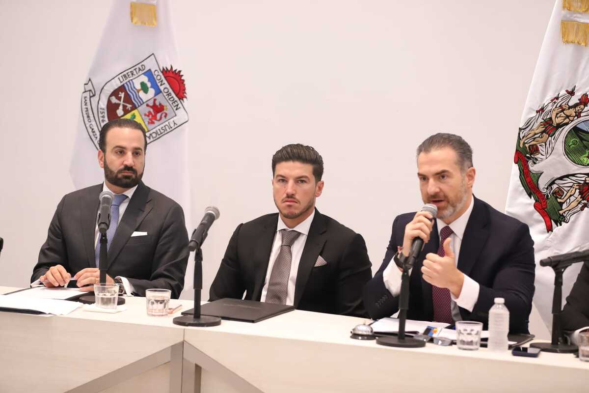 La Calzada San Pedro cambiará de nombre en honor al exalcalde de San Pedro, Mauricio Fernández Garza, luego de que cabildos aprobaran la modificación.
