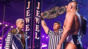 Cody Rhodes enfrentó a Gunter por el Campeonato Crown Jewel en el año de 2024.