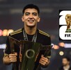 Gilberto Mora cargando el trofeo de la Copa Oro con México, luego de convertirse en el jugador más joven en ganar un trofeo internacional. Gilberto Mora cargando el trofeo de la Copa Oro con México, luego de convertirse en el jugador más joven en ganar un trofeo internacional.