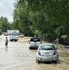 Ríos, caminos, puentes y carreteras se vieron destrozados por el paso de la lluvia, lo que ha obligado a cerrar caminos para advertir sobre el nivel del agua.
