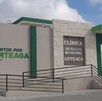 Al lugar acudieron elementos de la FGE, quienes iniciaron las primeras investigaciones al exterior del centro de salud. Al lugar acudieron elementos de la FGE, quienes iniciaron las primeras investigaciones al exterior del centro de salud.