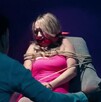 La trama revela el drama de una familia que enfrenta la desaparición de su hija tras ser manipulada por un adulto y una red de explotación. La trama revela el drama de una familia que enfrenta la desaparición de su hija tras ser manipulada por un adulto y una red de explotación.