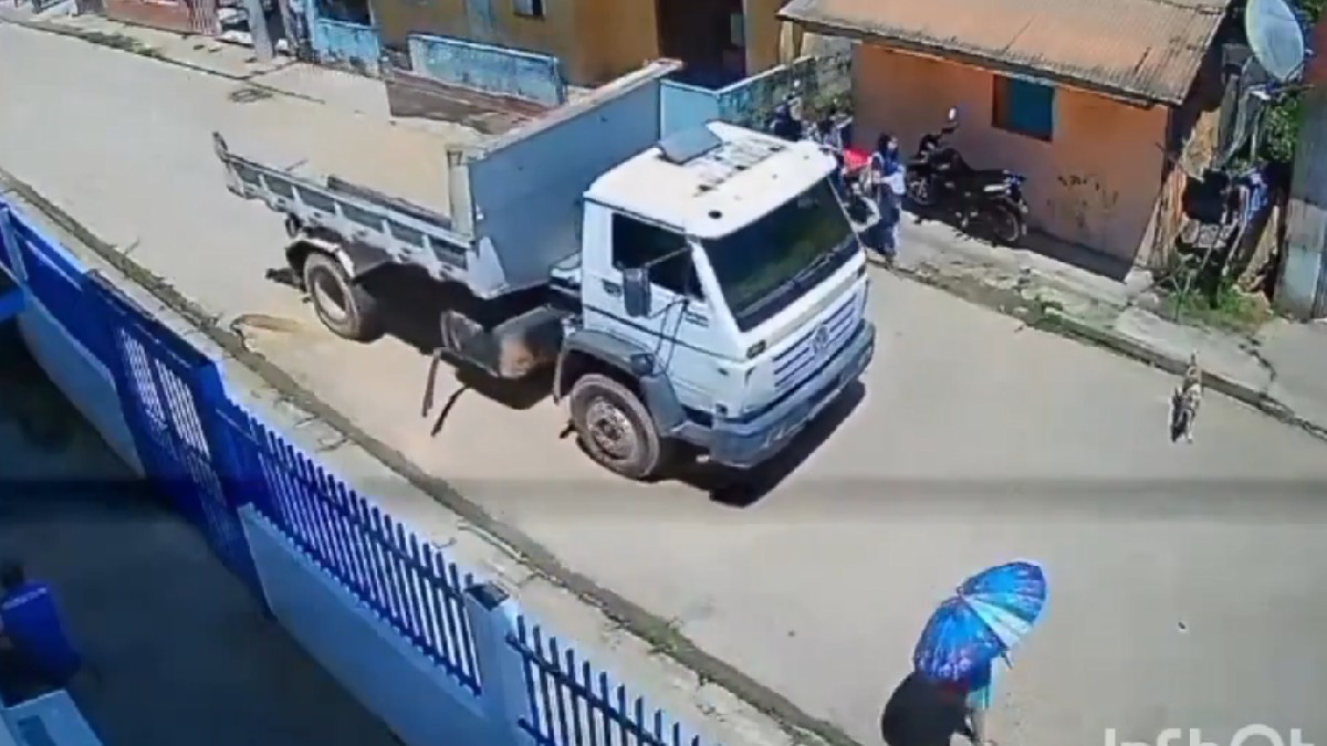 El conductor del camión involucrado en este fatal accidente ya fue detenido El conductor del camión involucrado en este fatal accidente ya fue detenido