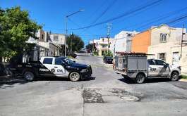 Los disparos de arma de fuego contra una vivienda en la colonia Colinas de Valle Verde en Monterrey alarmó a los ocupantes del inmueble y habitantes del sector.