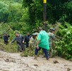 Tras las lluvias, en Pinal de Amoles, en Querétaro, un menor perdió la vida por el deslizamiento de una ladera, además 121 comunidades registran afectaciones.