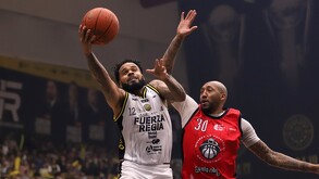 Fuerza Regia se impuso a Mineros de Zacatecas para ponerse a solo un triunfo de avanzar a la final de zona.