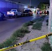 Socorristas de la Cruz Roja Mexicana arribaron en una ambulancia, pero tras una rápida revisión, confirmaron que el lesionado ya no presentaba signos vitales Socorristas de la Cruz Roja Mexicana arribaron en una ambulancia, pero tras una rápida revisión, confirmaron que el lesionado ya no presentaba signos vitales