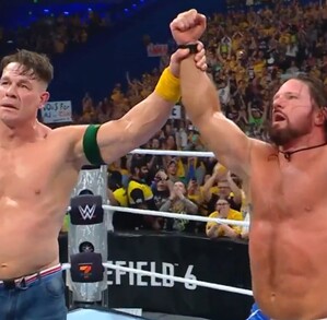 John Cena y AJ Styles protagonizaron uno de los combates más espectaculares y emotivos en la historia de la WWE y la lucha libre en general.