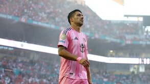 El Pistolero Luis Suárez llegó a los 600 goles marcados en toda su carrera y agradeció con un mensaje mediante sus redes sociales a los que han contribuido.