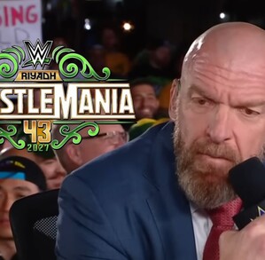 Triple H no pudo llevar de la mejor manera su discurso en el Post Show de Crown Jewel 2025. Triple H no pudo llevar de la mejor manera su discurso en el Post Show de Crown Jewel 2025.